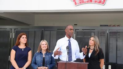 Pressure mounts to replace schools superintendent over missteps in Parkland massacre
